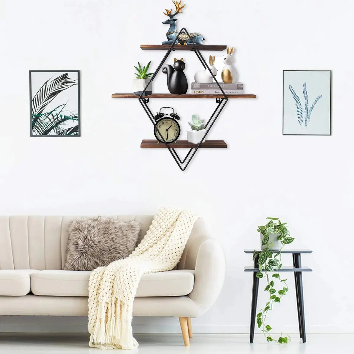 "Decorer etagere murale décoration saisonnière automne citrouilles hiver fêtes printemps fleurs été plantes"