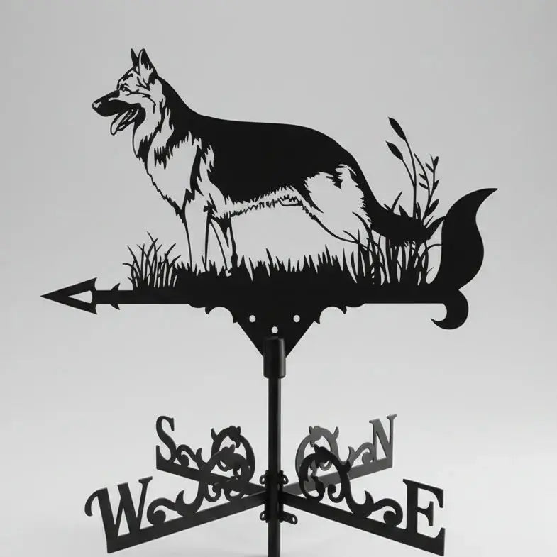 Animal girouette en forme de chien Berger Allemand en fer forgé noir avec flèche directionnelle sur fond blanc
