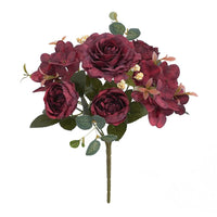Bouquet de fleurs artificielles bordeaux style rétro, roses et pivoines