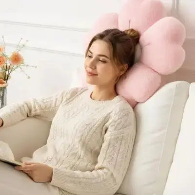Coussin fleur marguerite vue de côté montrant l'épaisseur et le volume des pétales