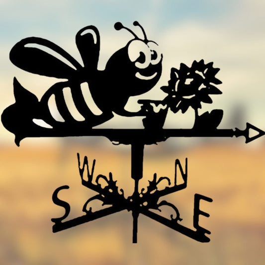 Girouette originale abeille avec tournesol en métal sur fond flou.