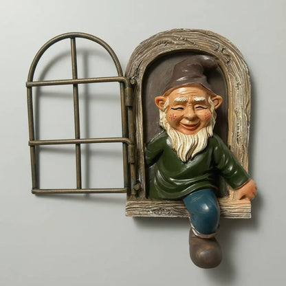Décoration jardin gnome féerique marron résine 15cm fixé tronc arbre fenêtre miniature volet bois peint main extérieur