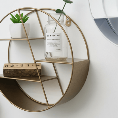 Détail construction métallique robuste Étagère Murale Industrielle, finition tan bronze durable, matériaux qualité industrielle, cadre solide