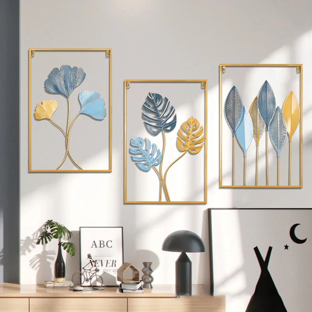 Decoration murale moderne feuilles dorées et bleues, style Ginkgo.