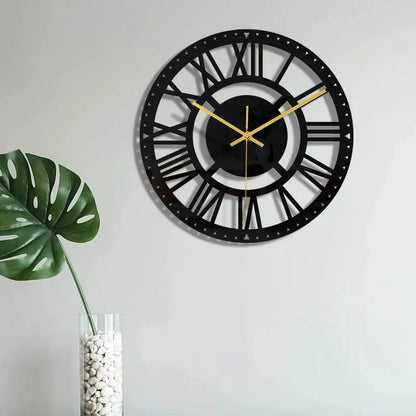 Horloge murale noire acrylique ajouree chambre nordique silencieuse quartz creatif