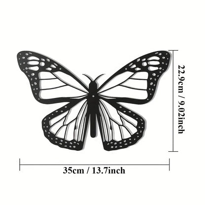 Decoration murale papillon noir en métal, dimensions 35x22.9cm, design épuré, élégant.