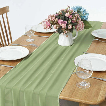 Chemin de table mariage chiffon blanc détail texture légère