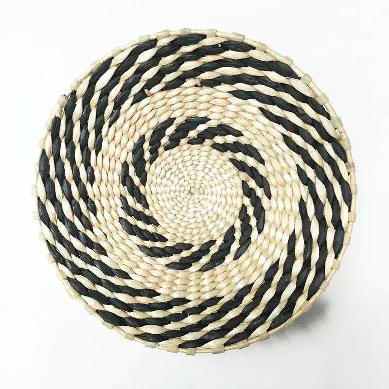 Disque mural tressé noir et naturel, spirale