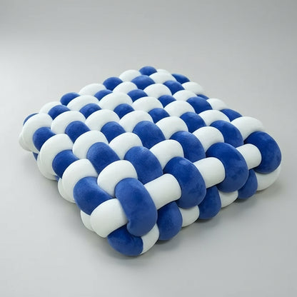 Coussin velours noué bleu foncé blanc - ambiance salon contemporain