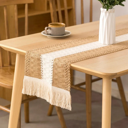 Chemin de table tissé main jute 30x180cm table bois ambiance naturelle