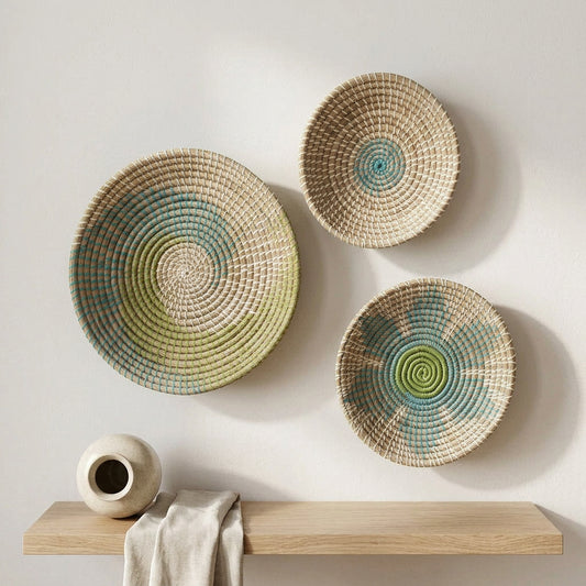 Décoration murale colorée en fibres tressées, disques bleu turquoise et vert anis