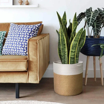 Cache-pot panier jute blanc taille L au sol avec ficus artificiel