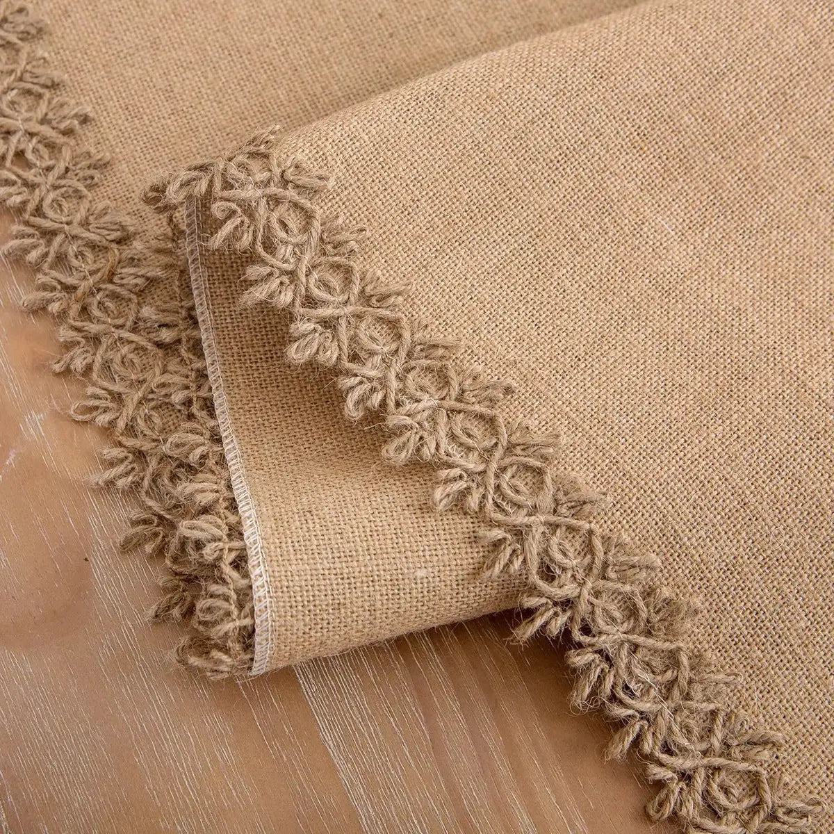 Chemin de table toile de jute 30x180cm table bois mariage