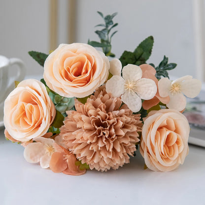 Bouquet de fleurs artificielles pêche avec dahlias et roses