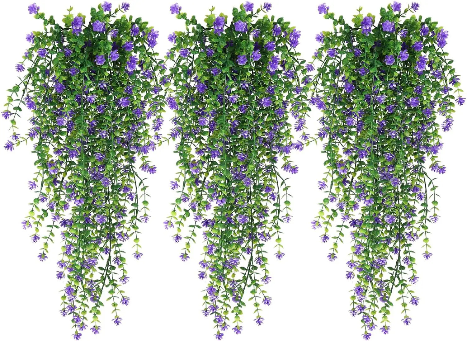 Trois bouquets de Plantes artificielles tombantes-Cascade Bohème aux petites fleurs violettes pendent côte à côte sur un fond blanc, formant un étalage vert luxuriant et vibrant.