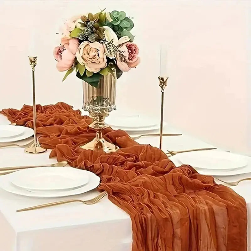 Chemin de table terracotta gaze froissée mariage champêtre