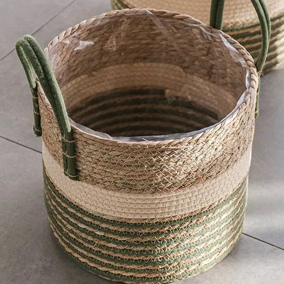 Cache pot vert rayé, dégradé en trois bandes du naturel au vert