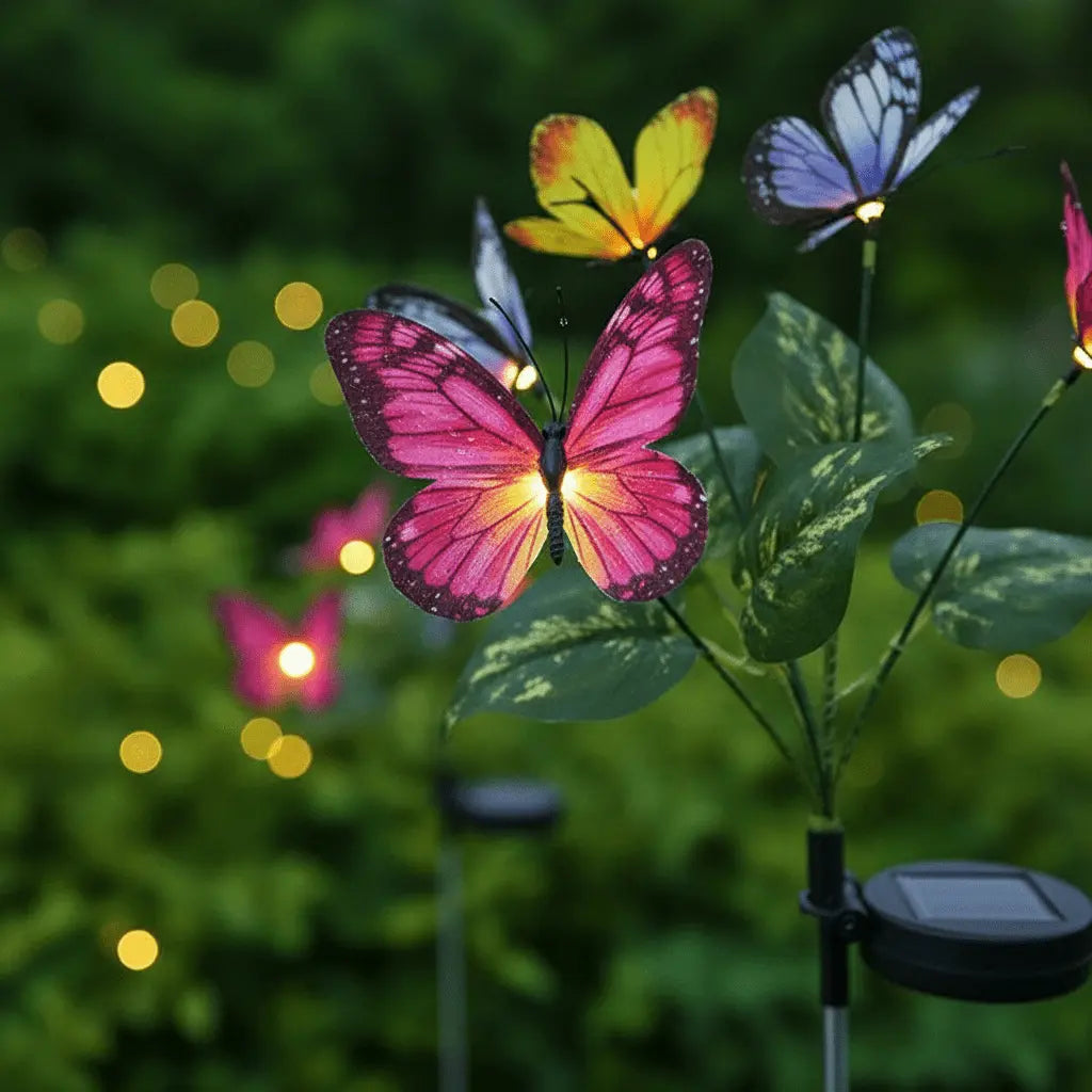Détail décoration jardin papillon solaire LED coloré qualité résistant intempéries