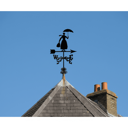 Girouette de jardin originale Mary Poppins installée sur toiture poteau - ornement féérique