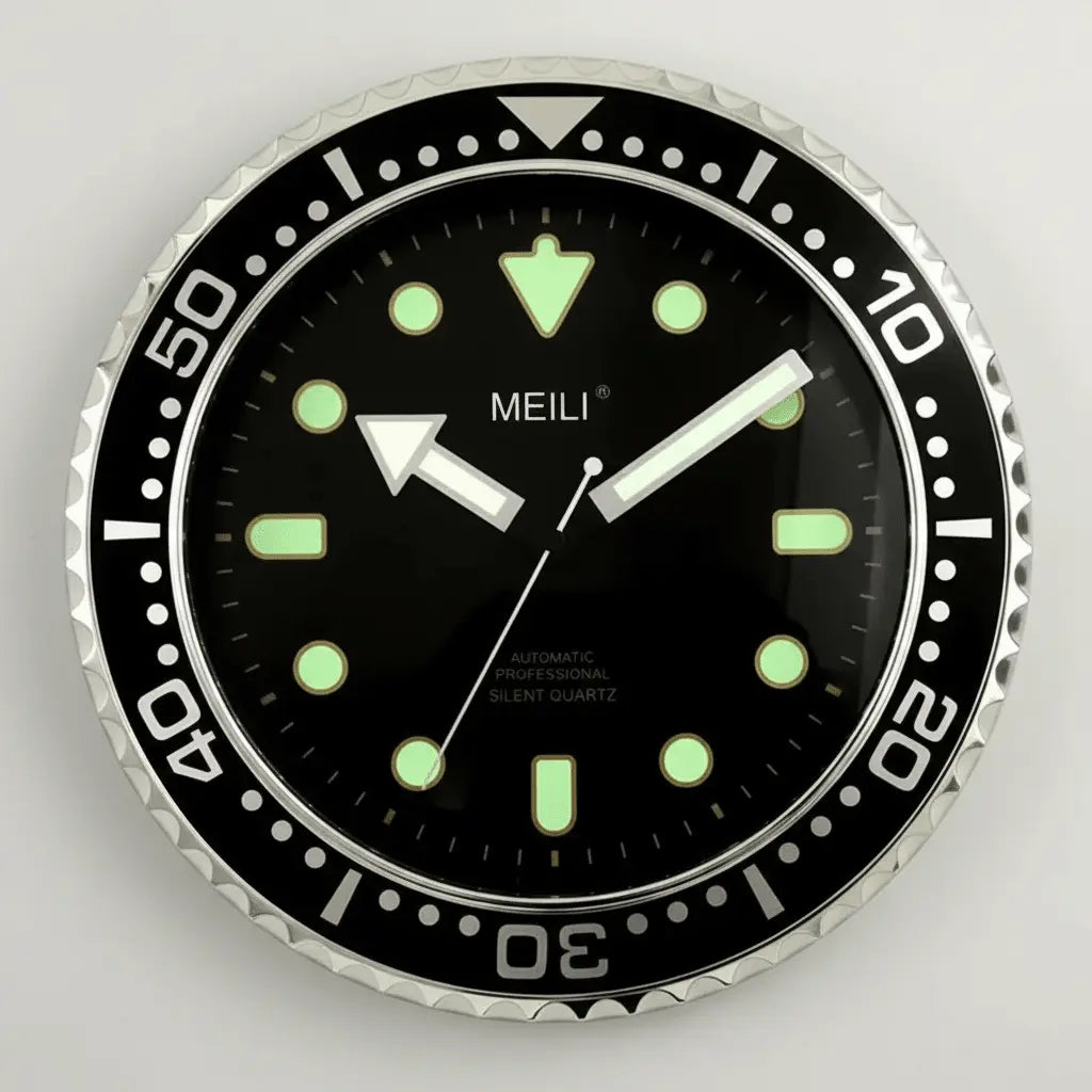 Horloge murale originale en fer forgé avec cadran lumineux phosphorescent, silencieuse, 30cm, en métal, disponible en 6 coloris.