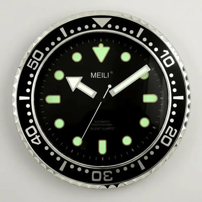 Horloge murale originale en fer forgé avec cadran lumineux phosphorescent, silencieuse, 30cm, en métal, disponible en 6 coloris.