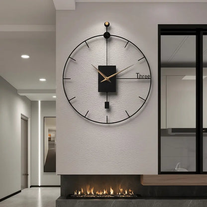 Horloge noire murale métal 50cm salon au-dessus cheminée point focal industriel moderne