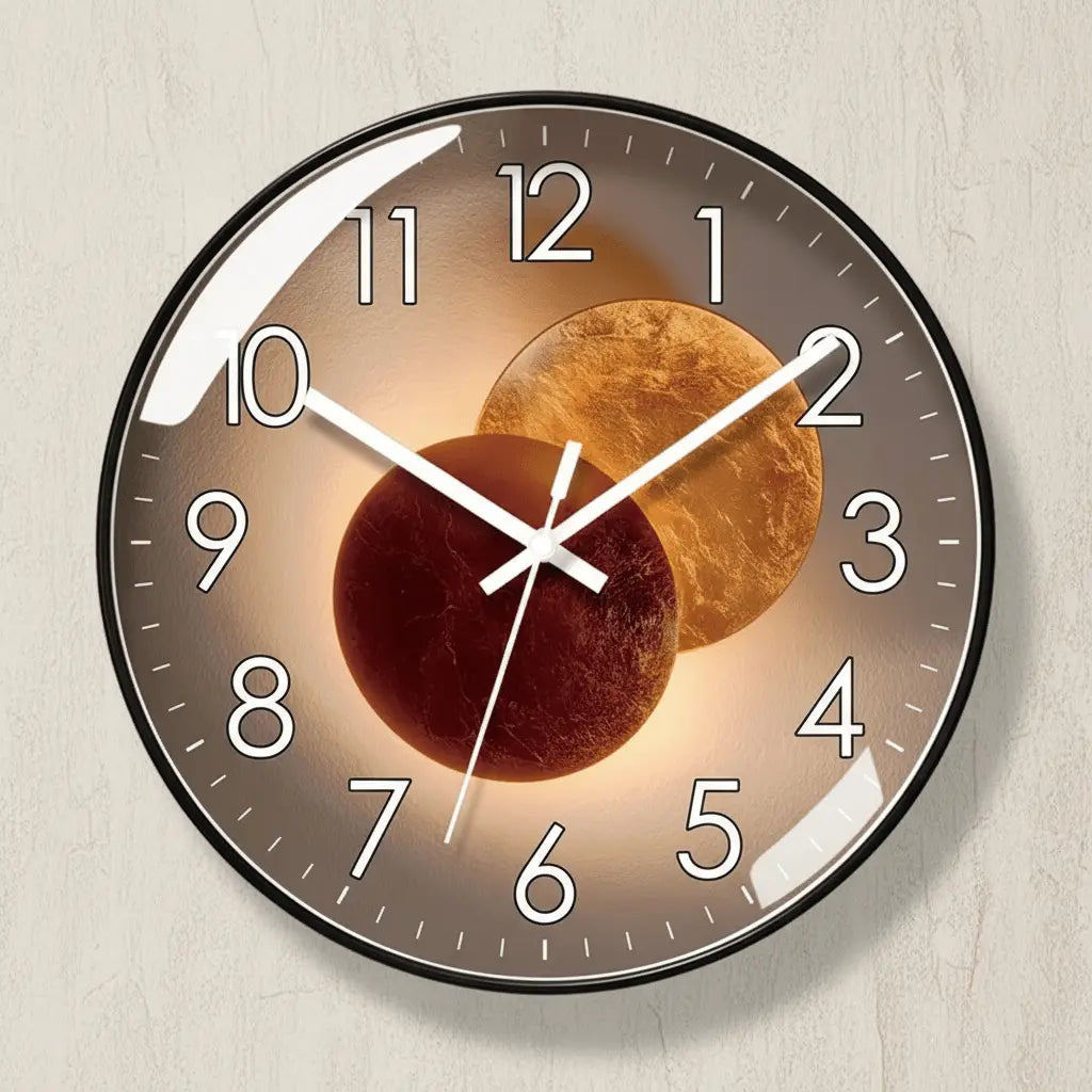 Horloge murale design luxe modèle D cadran brun ambre cosmique cadre noir intérieur extérieur