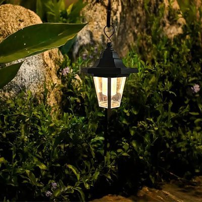 Lampe solaire jardin haut de gamme résistante aux intempéries et à la pluie, idéale pour une décoration extérieure durable toute l'année.