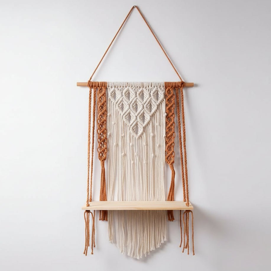 Variété de décorations macramé dans salon